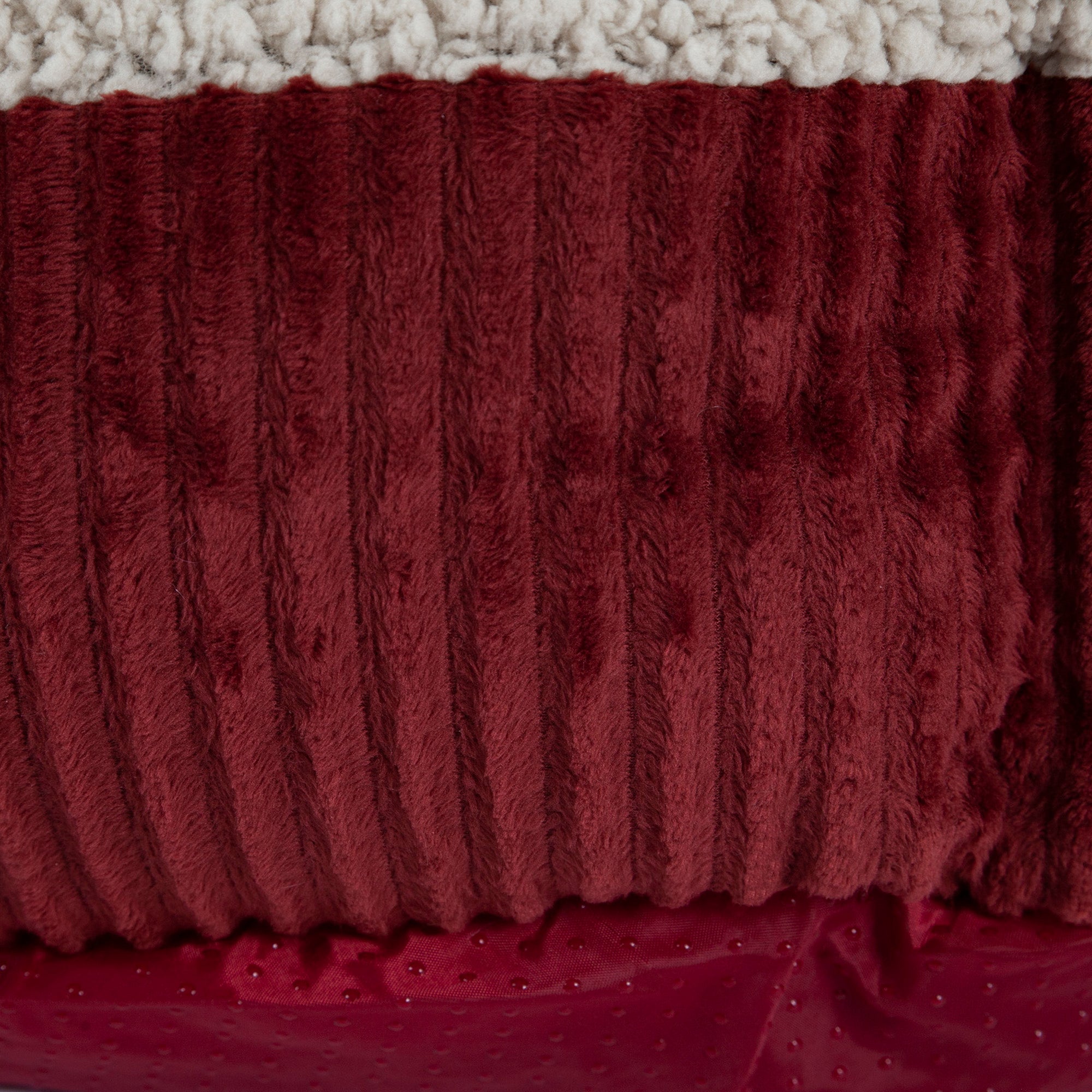 80135_AP_SelfWarming_Round_Cat_Bed_19in_CremeRed_CorduroyFabric_CloseUp.jpg
